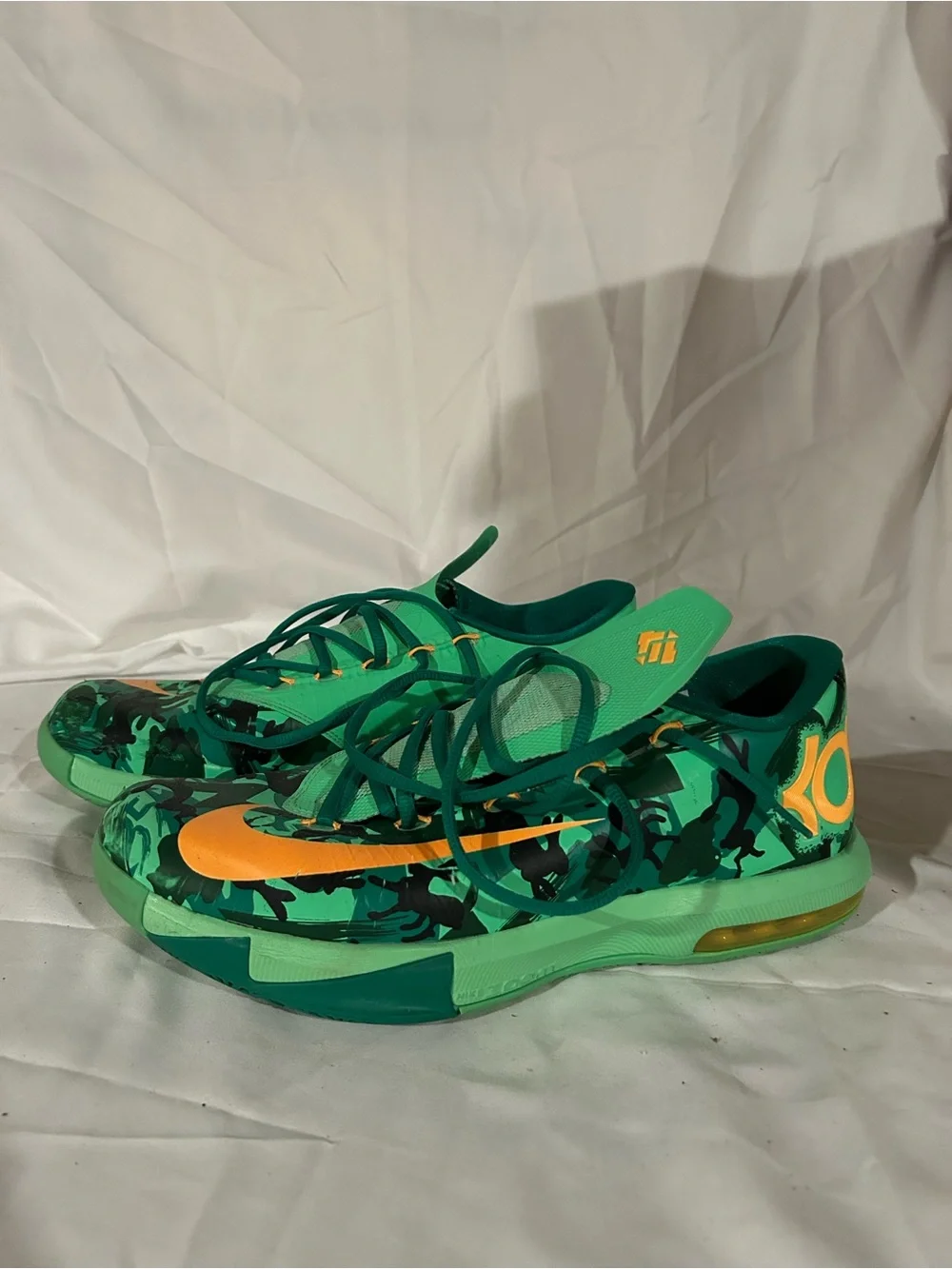 Nike KD 6 ‘Easter’ (Size 11)